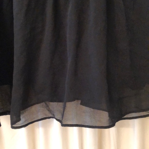 EXPRESS RACERBACK TANK LACE OVER LAY MEDIUM BLACK - Picture 3 of 3